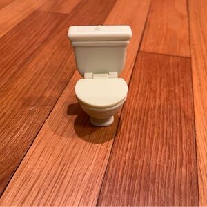 Bluey house replacement toilet